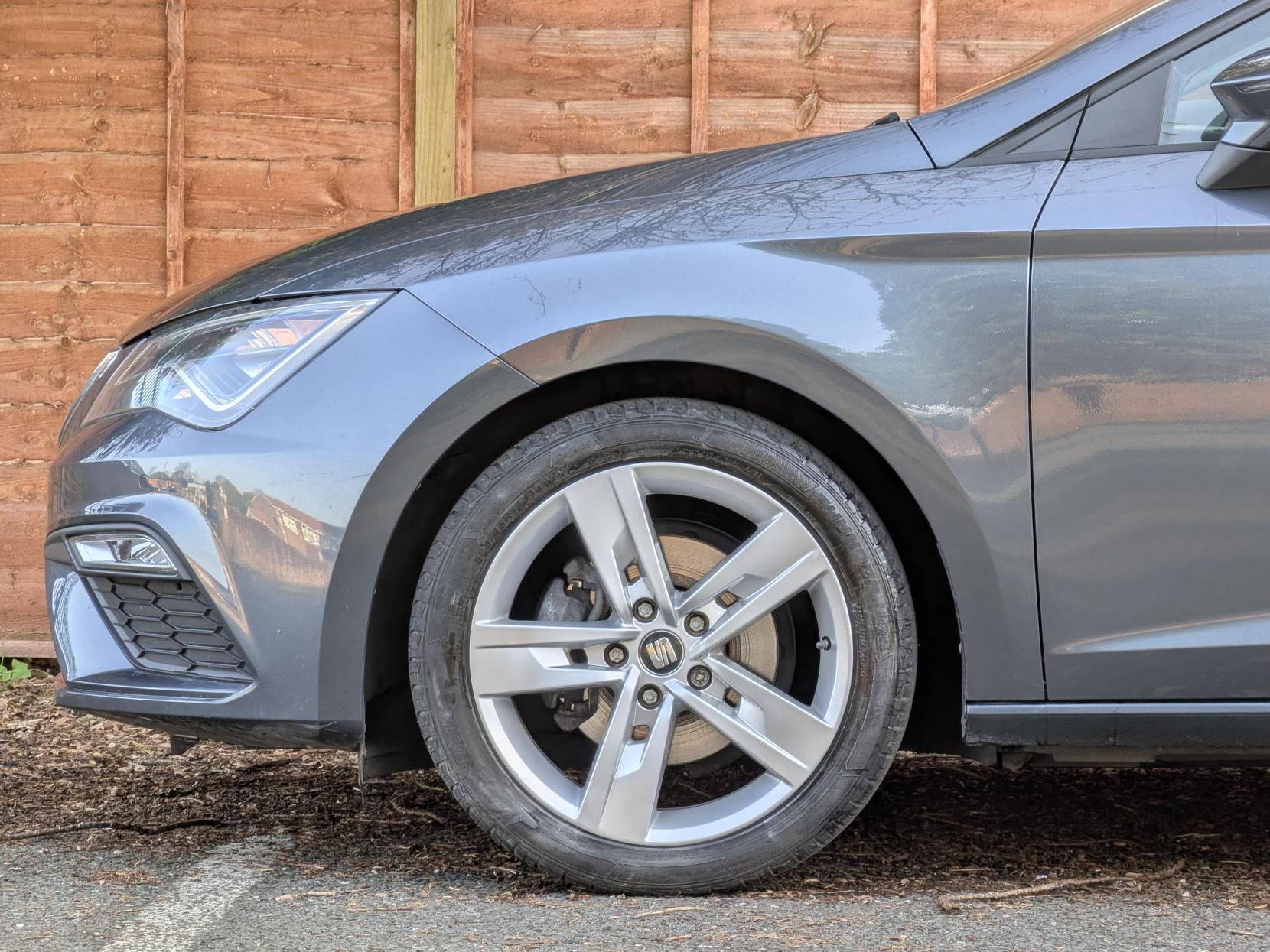 SEAT Leon 1.5 TSI EVO FR Hatchback 5dr Petrol Manual Euro 6 (s/s) (130 ps)