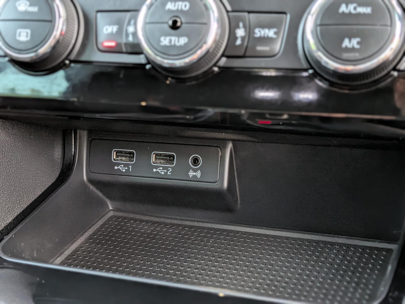 SEAT Leon 1.5 TSI EVO FR Hatchback 5dr Petrol Manual Euro 6 (s/s) (130 ps)