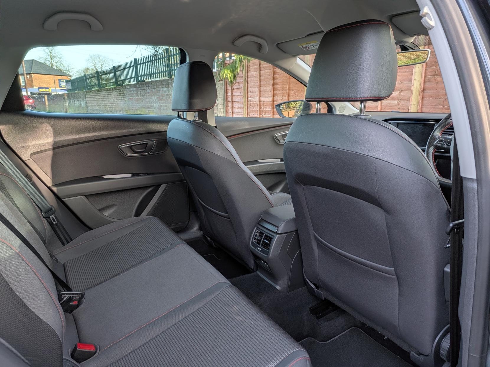 SEAT Leon 1.5 TSI EVO FR Hatchback 5dr Petrol Manual Euro 6 (s/s) (130 ps)