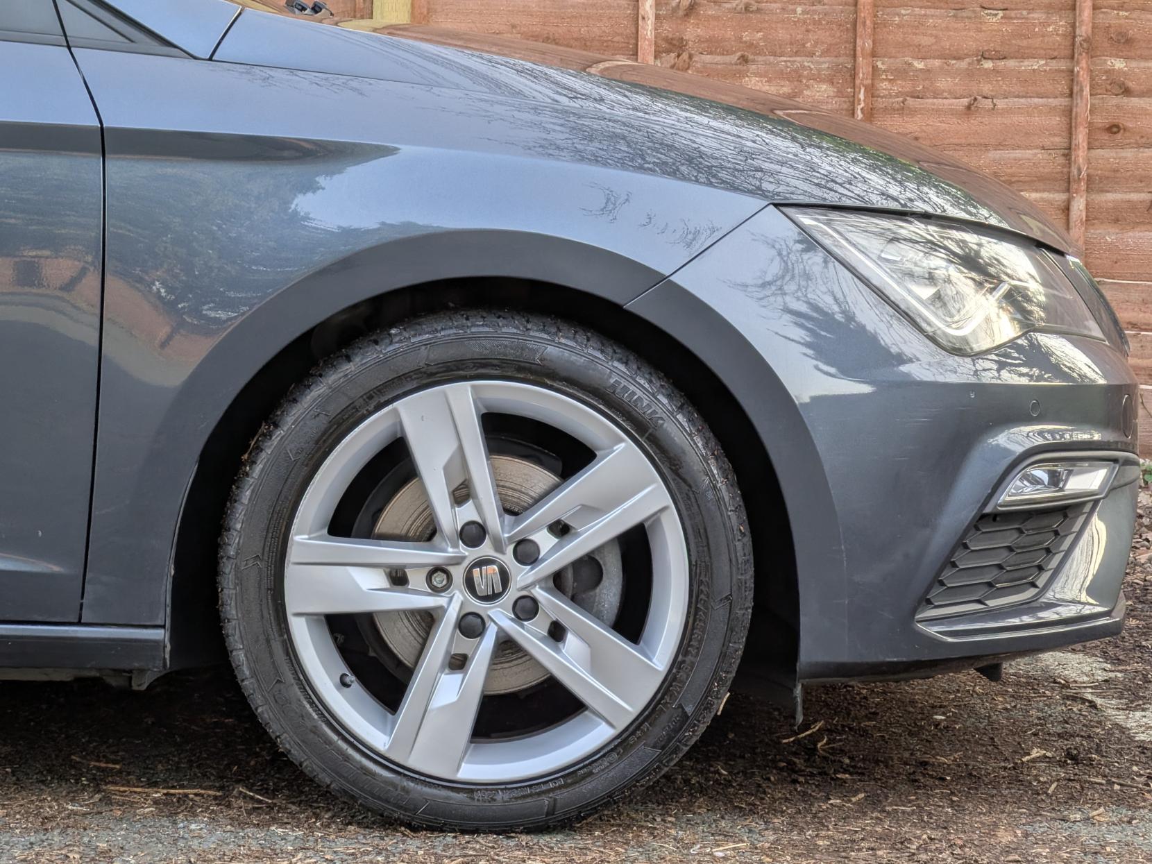 SEAT Leon 1.5 TSI EVO FR Hatchback 5dr Petrol Manual Euro 6 (s/s) (130 ps)