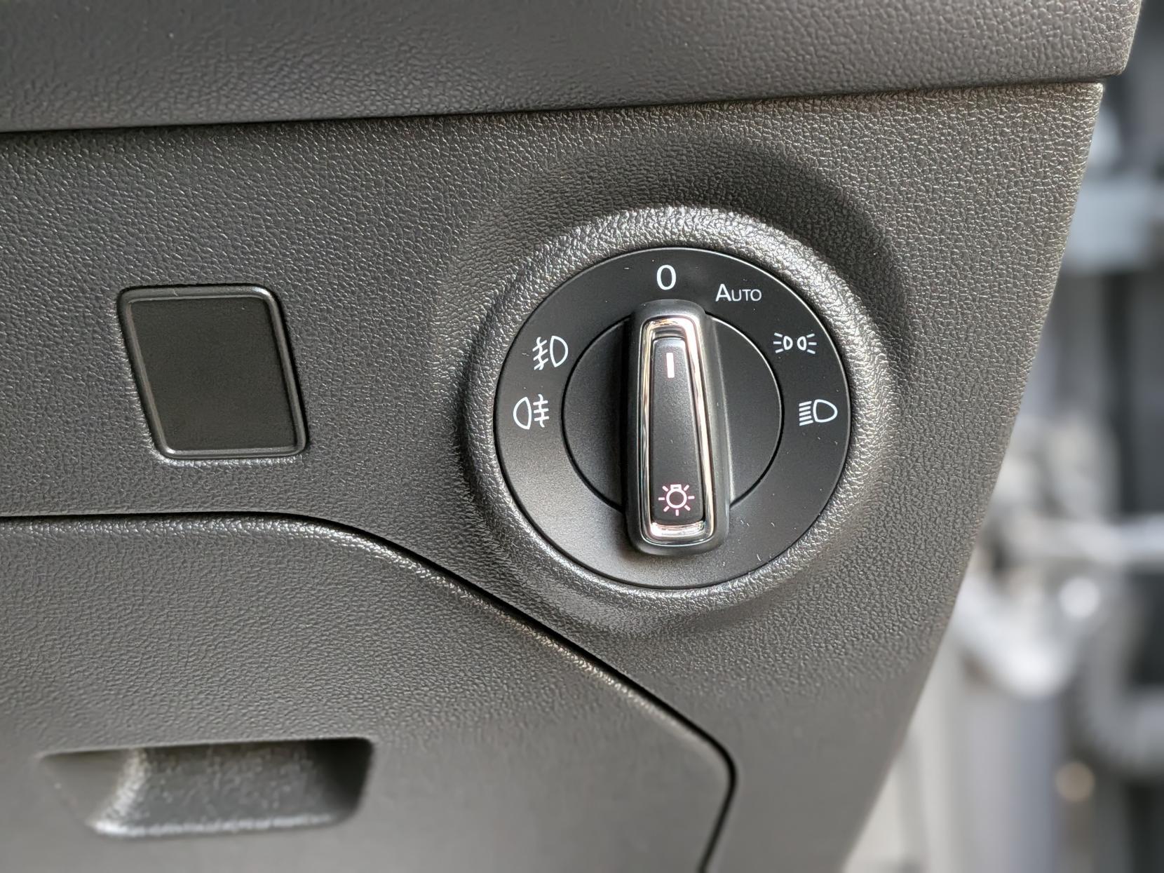 SEAT Leon 1.5 TSI EVO FR Hatchback 5dr Petrol Manual Euro 6 (s/s) (130 ps)