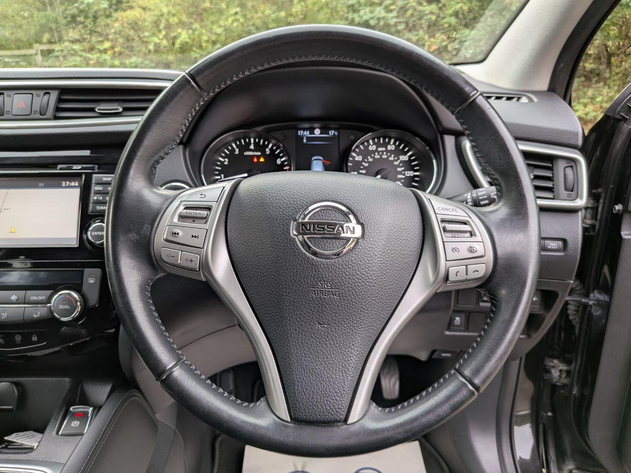 Nissan Qashqai 1.2 DIG-T N-Connecta SUV 5dr Petrol Manual 2WD Euro 6 (s/s) (115 ps)