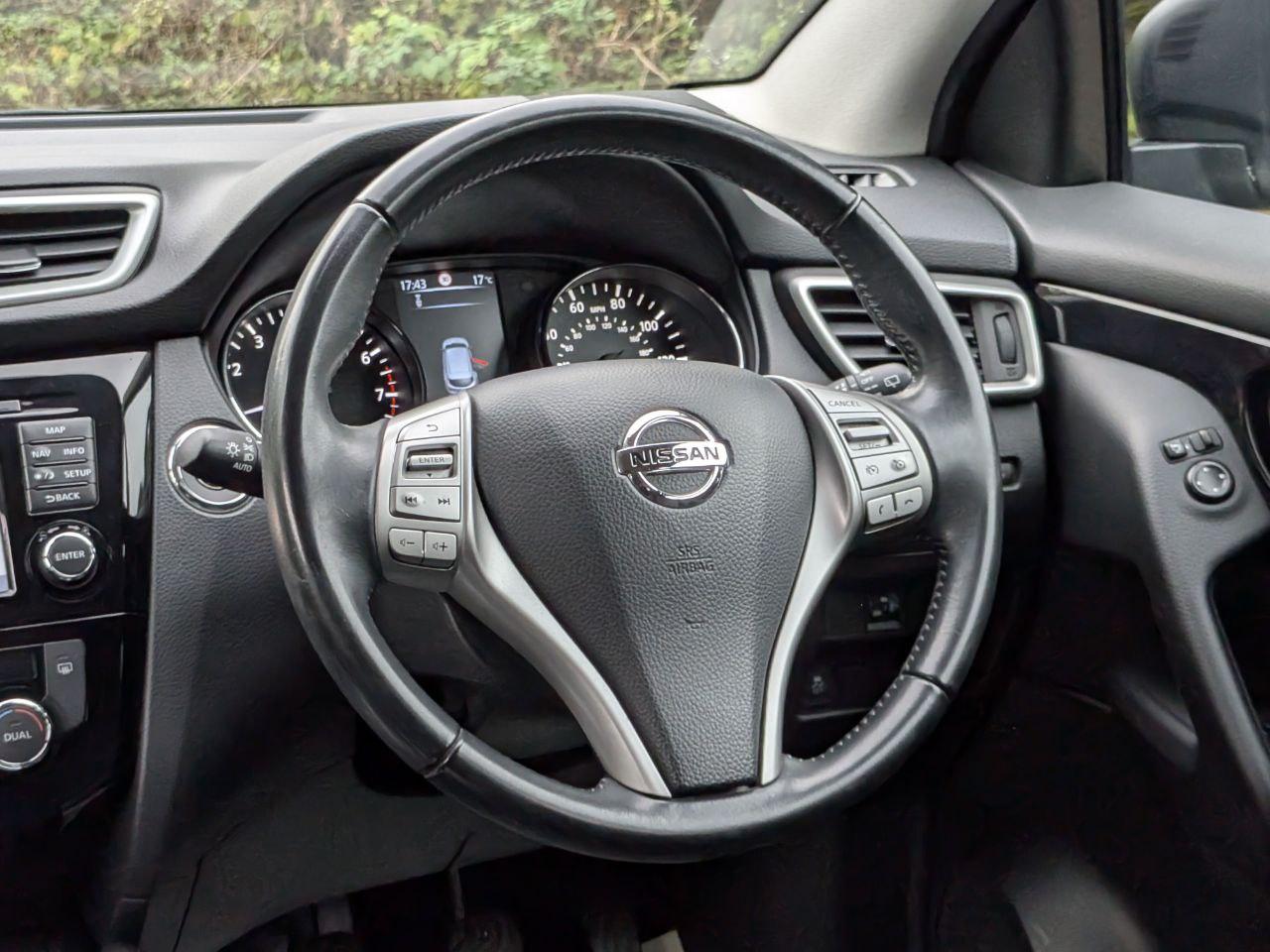 Nissan Qashqai 1.2 DIG-T N-Connecta SUV 5dr Petrol Manual 2WD Euro 6 (s/s) (115 ps)