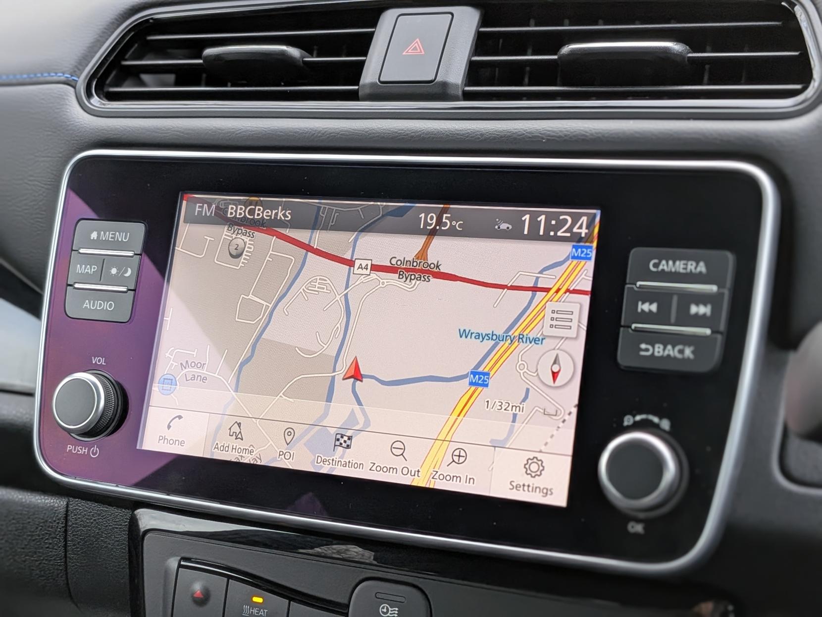 Nissan Leaf 40kWh Tekna Hatchback 5dr Electric Auto (150 ps)