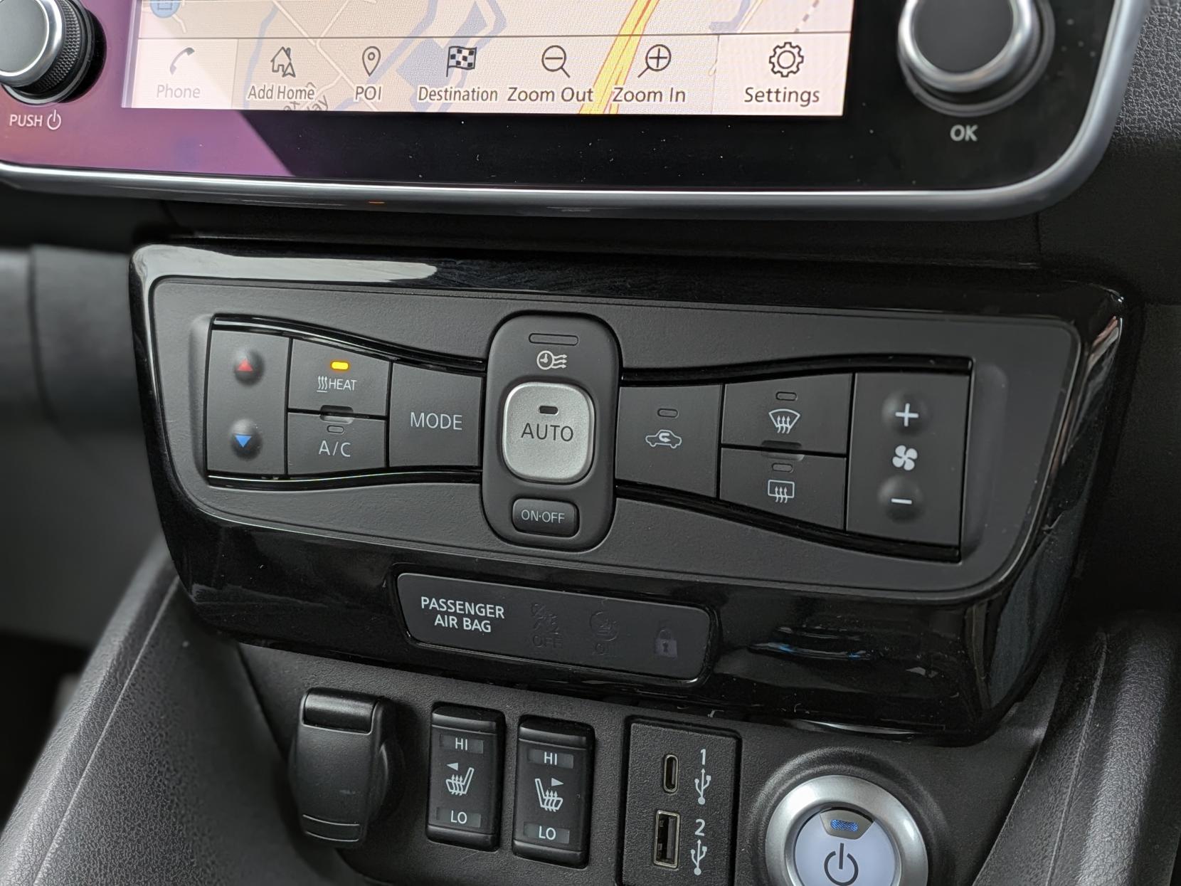 Nissan Leaf 40kWh Tekna Hatchback 5dr Electric Auto (150 ps)