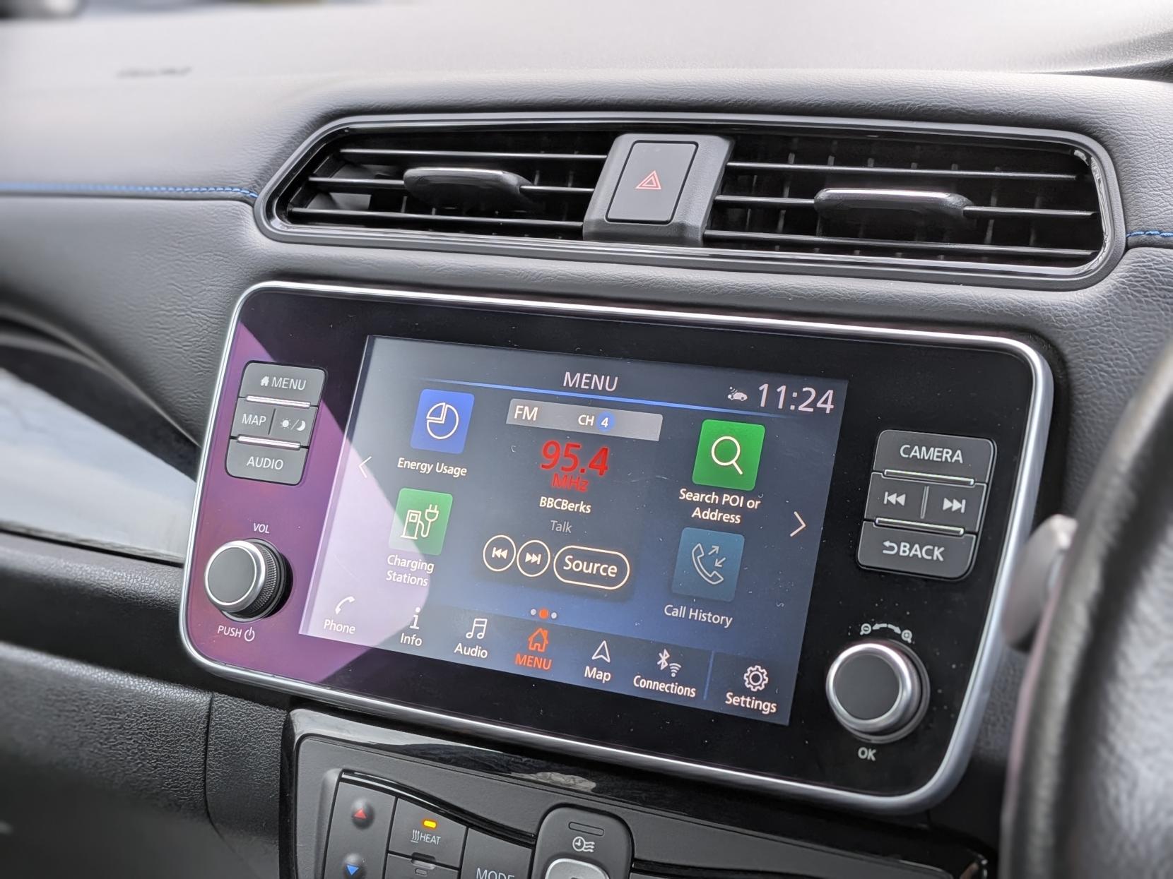 Nissan Leaf 40kWh Tekna Hatchback 5dr Electric Auto (150 ps)