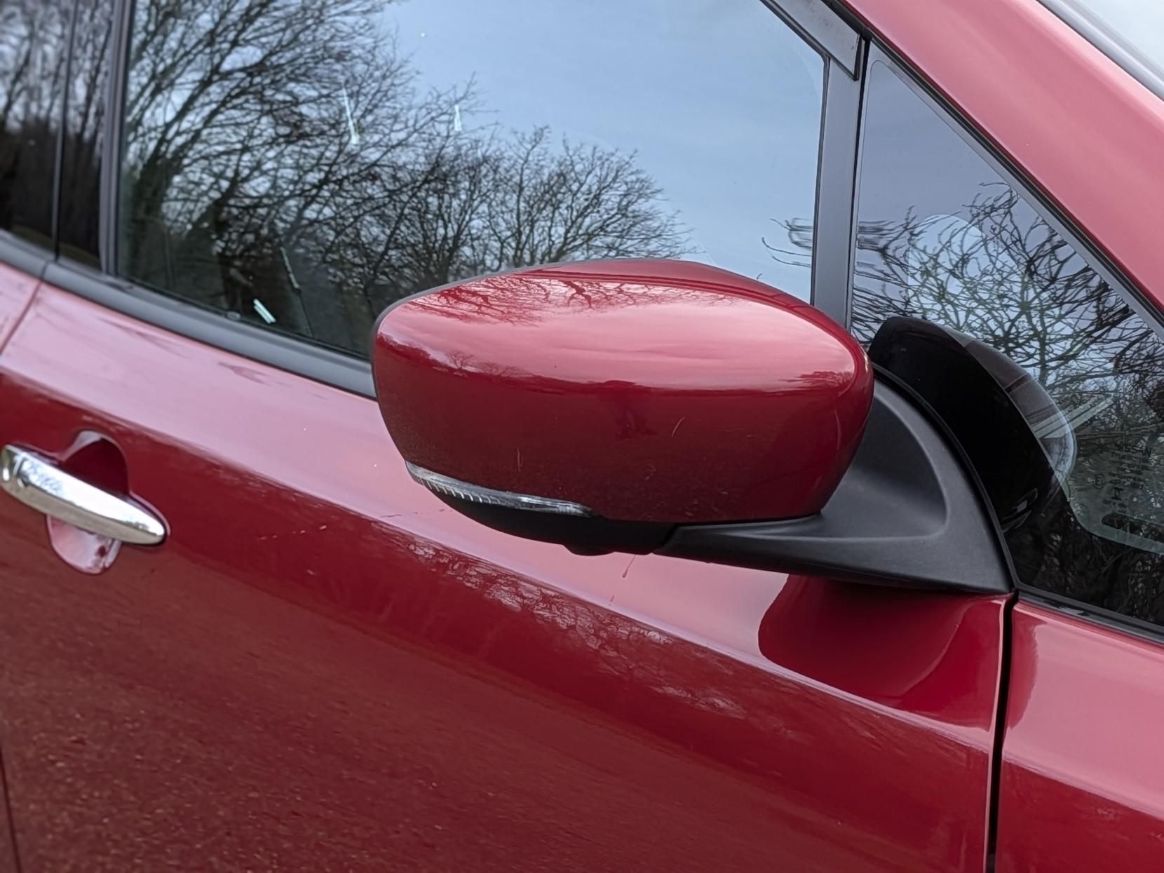 Nissan Leaf 40kWh Tekna Hatchback 5dr Electric Auto (150 ps)