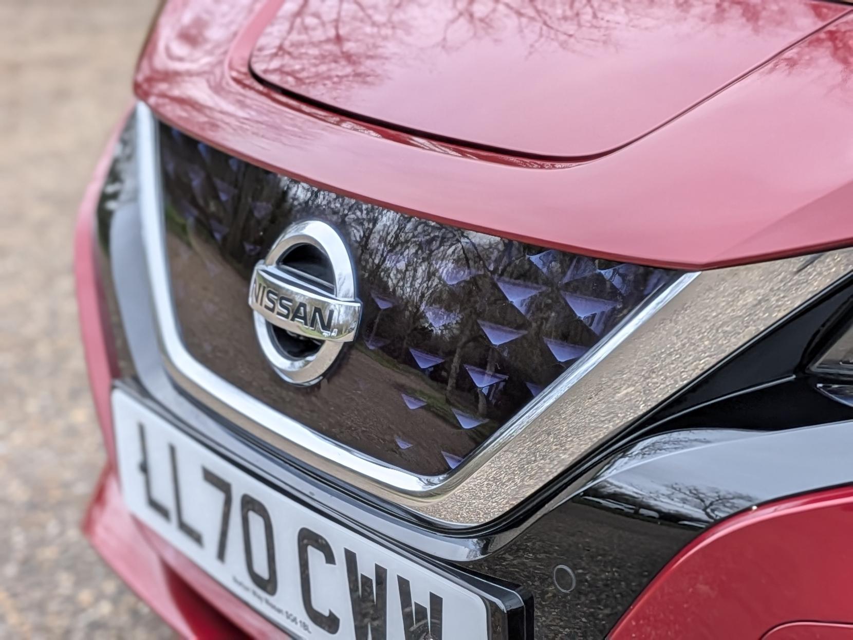 Nissan Leaf 40kWh Tekna Hatchback 5dr Electric Auto (150 ps)