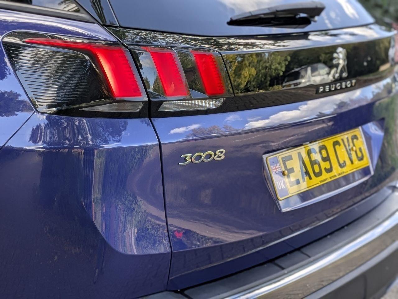 Peugeot 3008 1.2 PureTech GPF Allure SUV 5dr Petrol EAT Euro 6 (s/s) (130 ps)