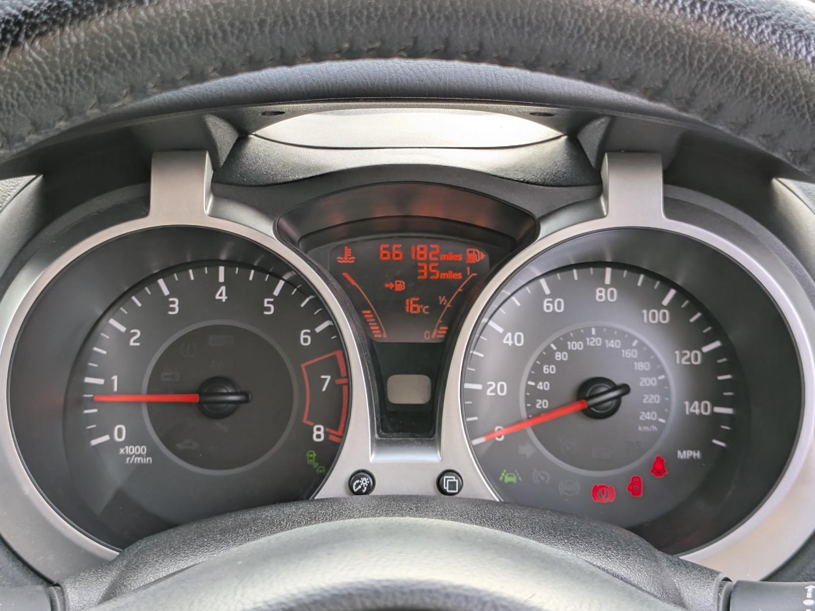 Nissan Juke 1.2 DIG-T Tekna SUV 5dr Petrol Manual Euro 6 (s/s) (115 ps)