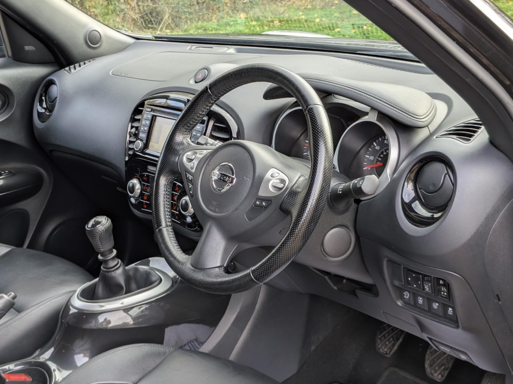 Nissan Juke 1.2 DIG-T Tekna SUV 5dr Petrol Manual Euro 6 (s/s) (115 ps)