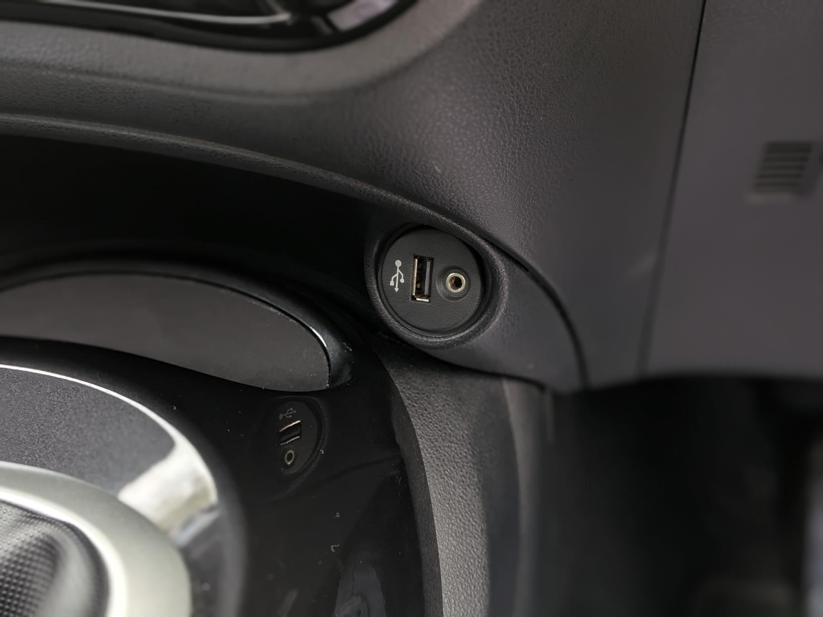 Nissan Juke 1.2 DIG-T Tekna SUV 5dr Petrol Manual Euro 6 (s/s) (115 ps)