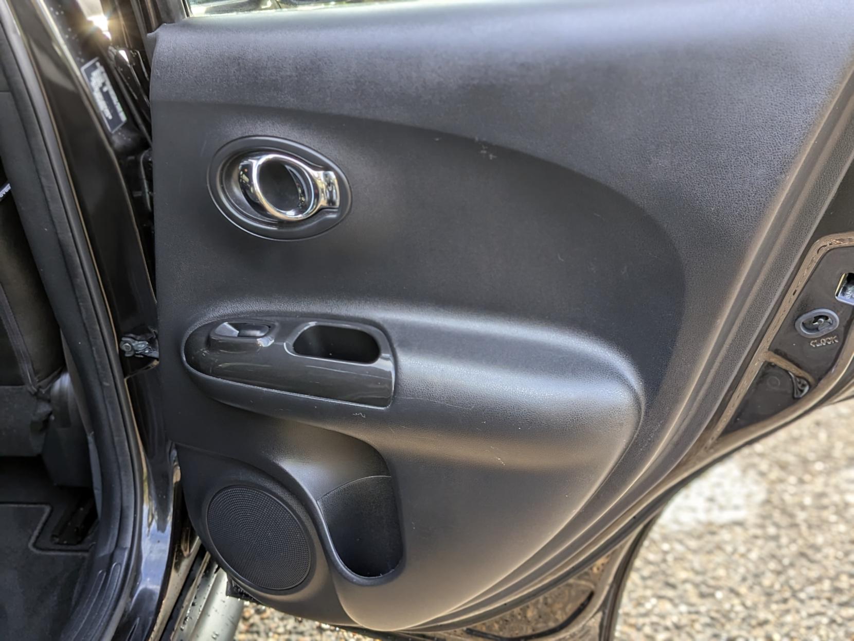 Nissan Juke 1.2 DIG-T Tekna SUV 5dr Petrol Manual Euro 6 (s/s) (115 ps)