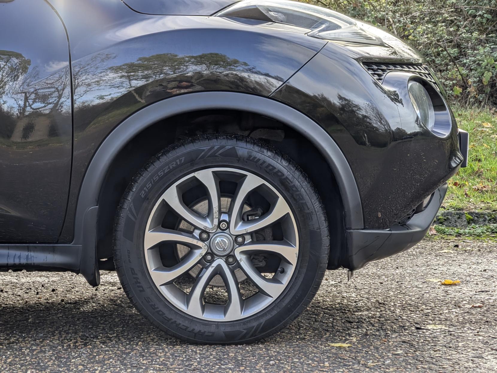 Nissan Juke 1.2 DIG-T Tekna SUV 5dr Petrol Manual Euro 6 (s/s) (115 ps)