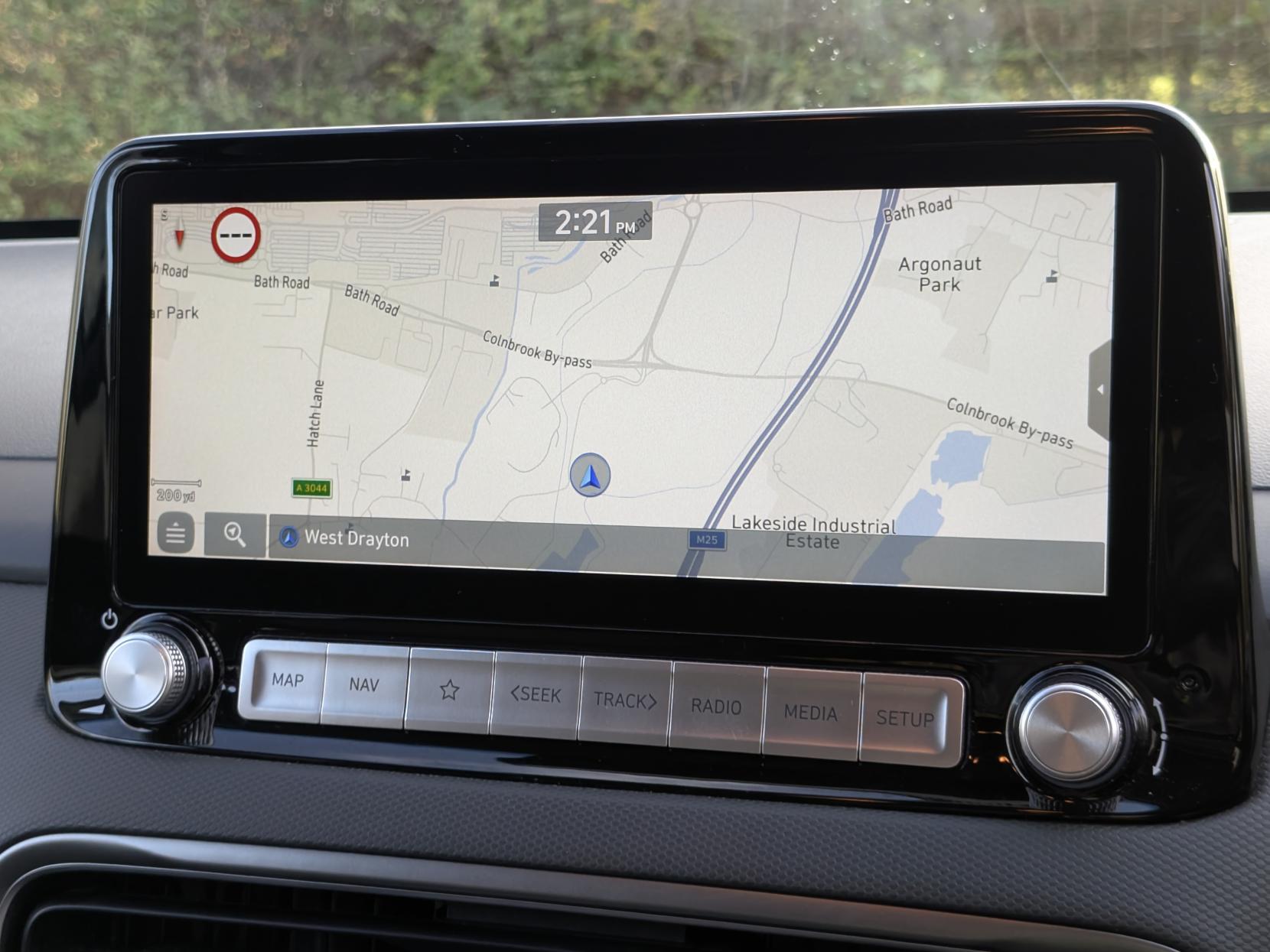 Hyundai KONA 64kWh Premium SUV 5dr Electric Auto (10.5kW Charger) (204 ps)