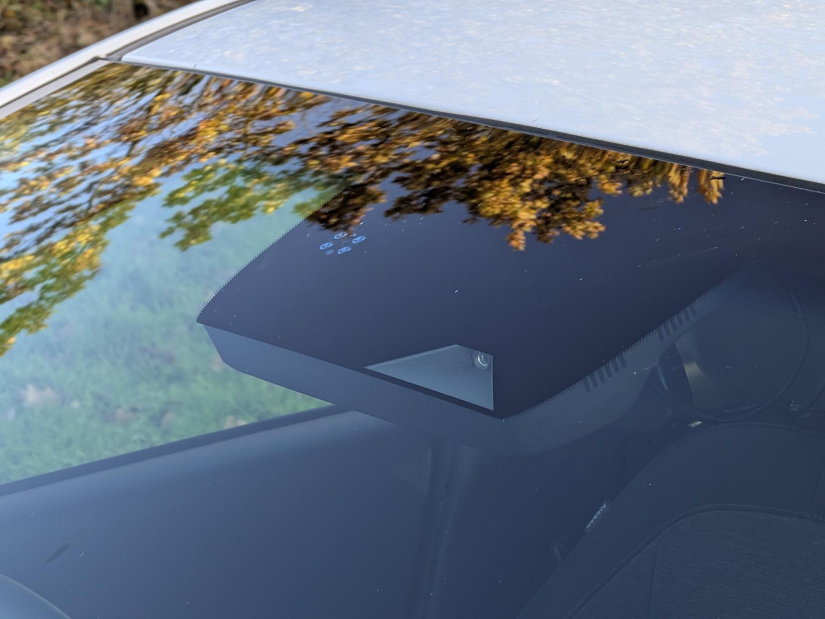 Hyundai KONA 64kWh Premium SUV 5dr Electric Auto (10.5kW Charger) (204 ps)