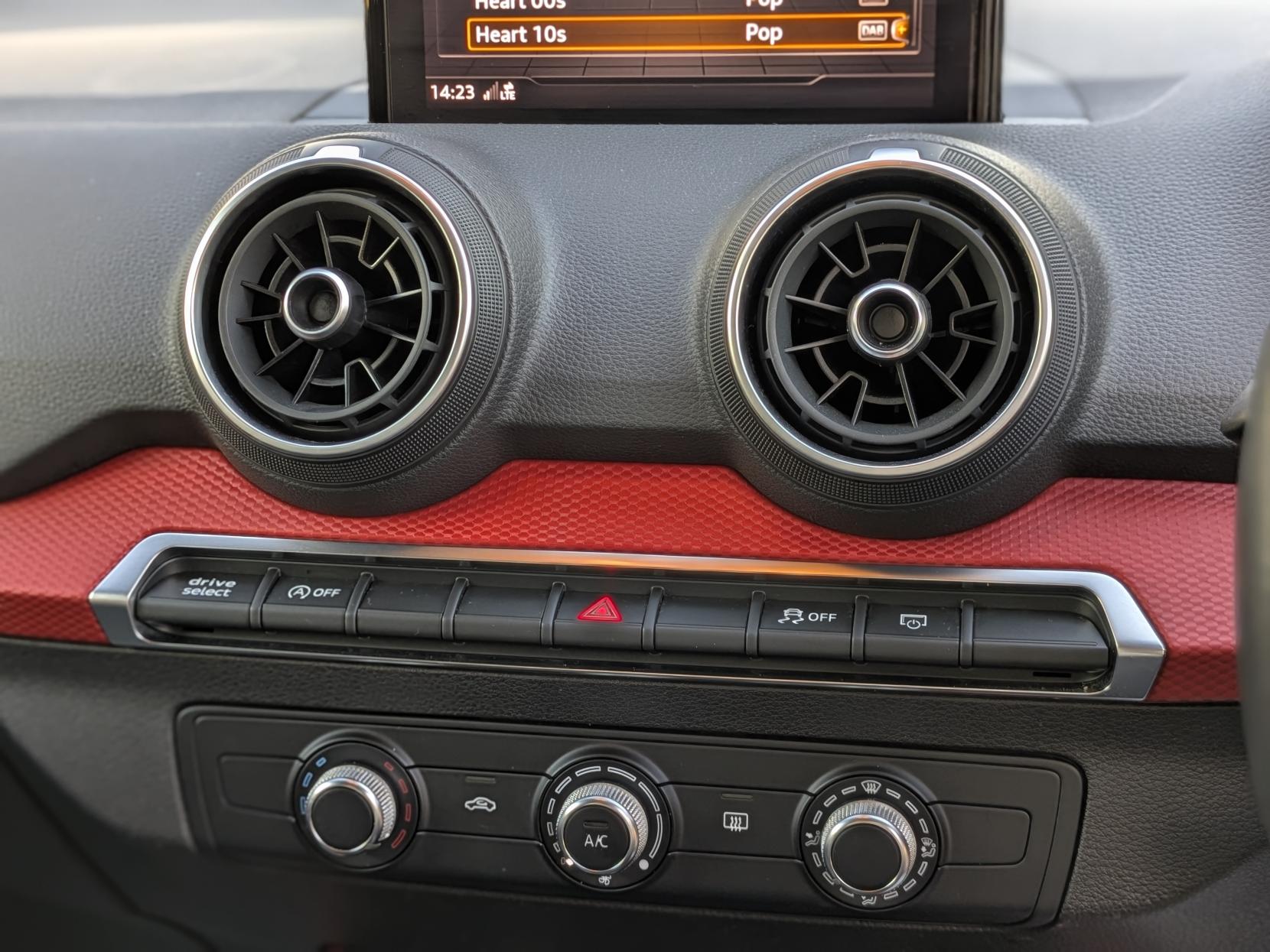 Audi Q2 1.0 TFSI Sport SUV 5dr Petrol Manual Euro 6 (s/s) (116 ps)