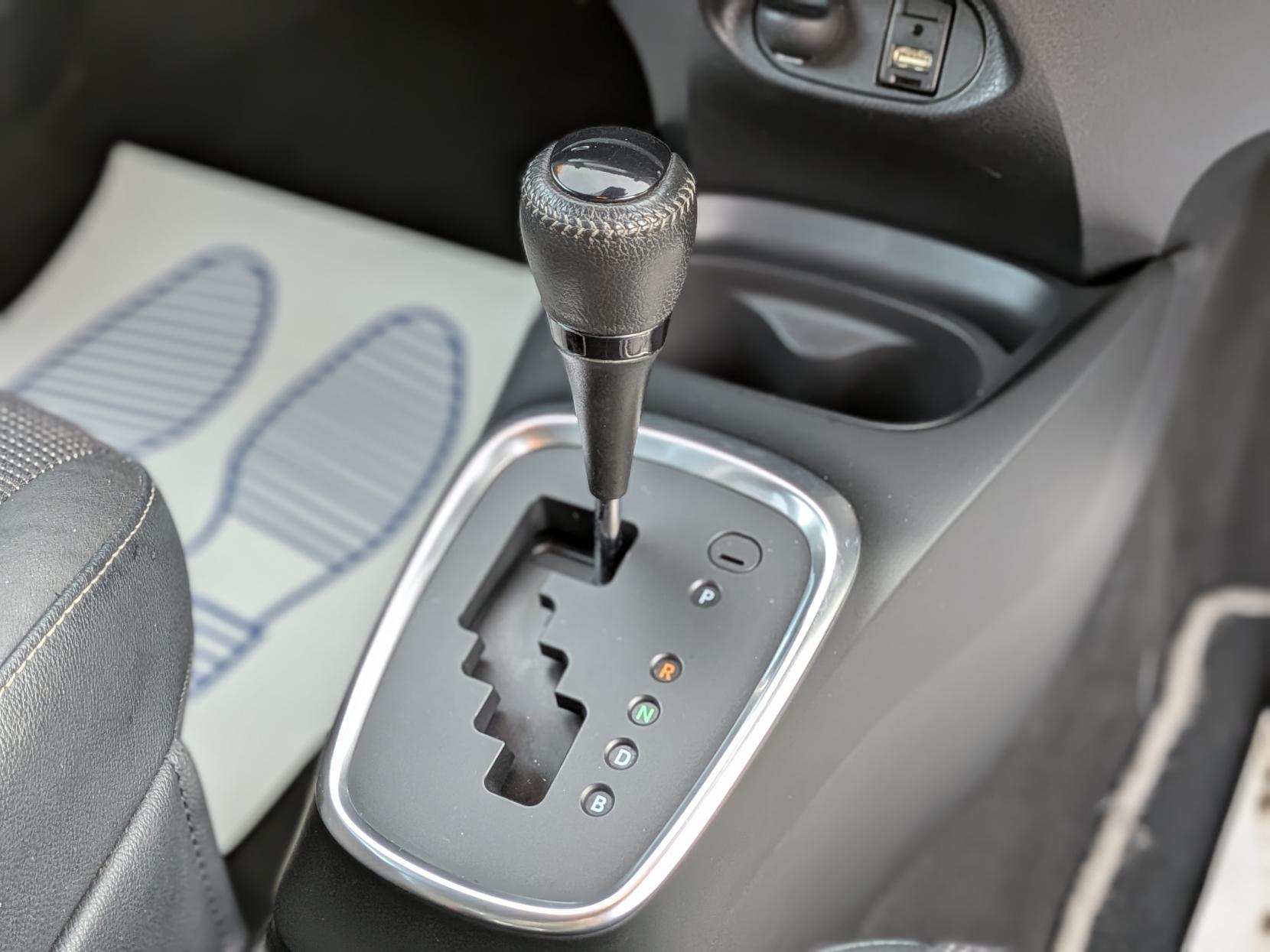 Toyota Yaris 1.5 VVT-h Excel Hatchback 5dr Petrol Hybrid E-CVT Euro 6 (s/s) (15in Alloy) (100 ps)