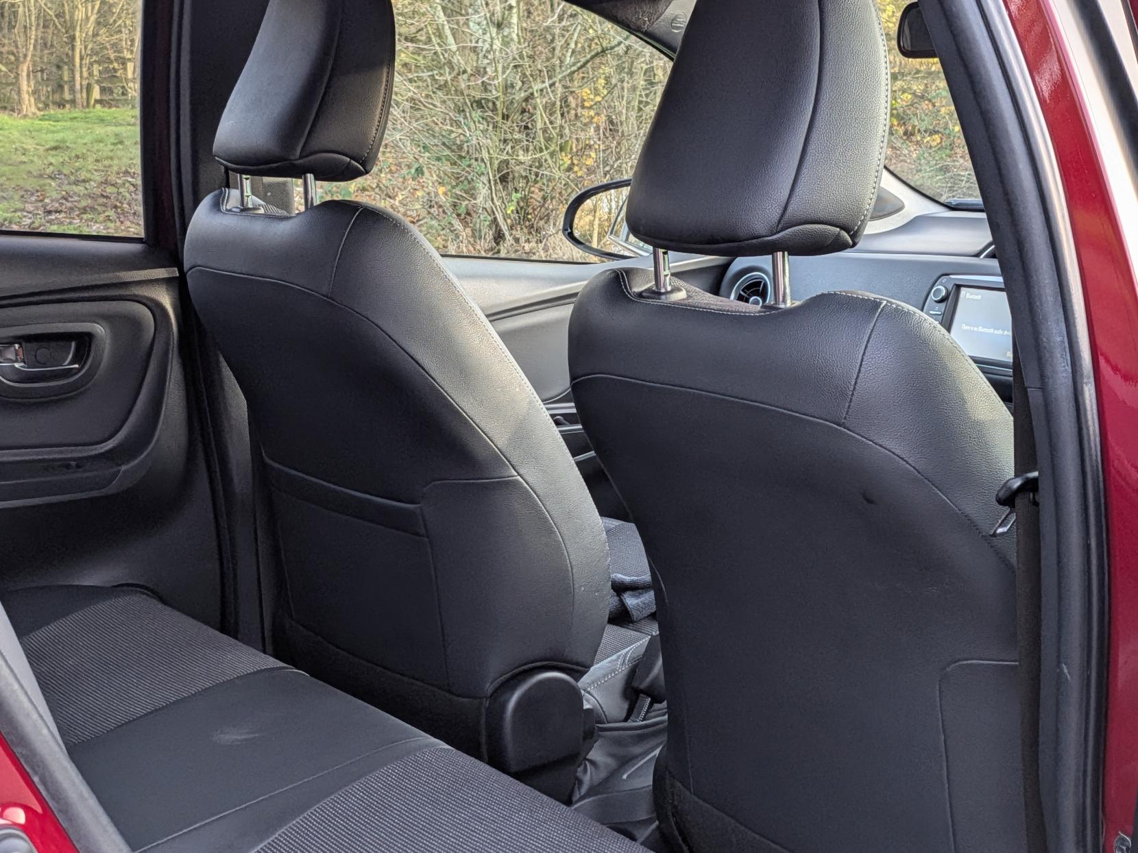 Toyota Yaris 1.5 VVT-h Excel Hatchback 5dr Petrol Hybrid E-CVT Euro 6 (s/s) (15in Alloy) (100 ps)