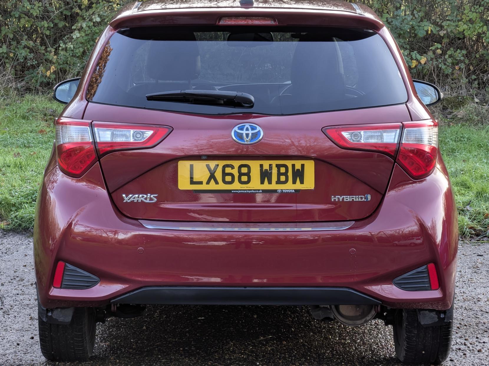 Toyota Yaris 1.5 VVT-h Excel Hatchback 5dr Petrol Hybrid E-CVT Euro 6 (s/s) (15in Alloy) (100 ps)