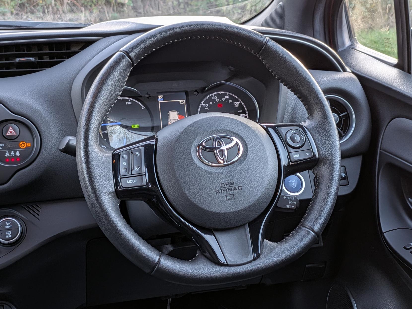 Toyota Yaris 1.5 VVT-h Excel Hatchback 5dr Petrol Hybrid E-CVT Euro 6 (s/s) (15in Alloy) (100 ps)