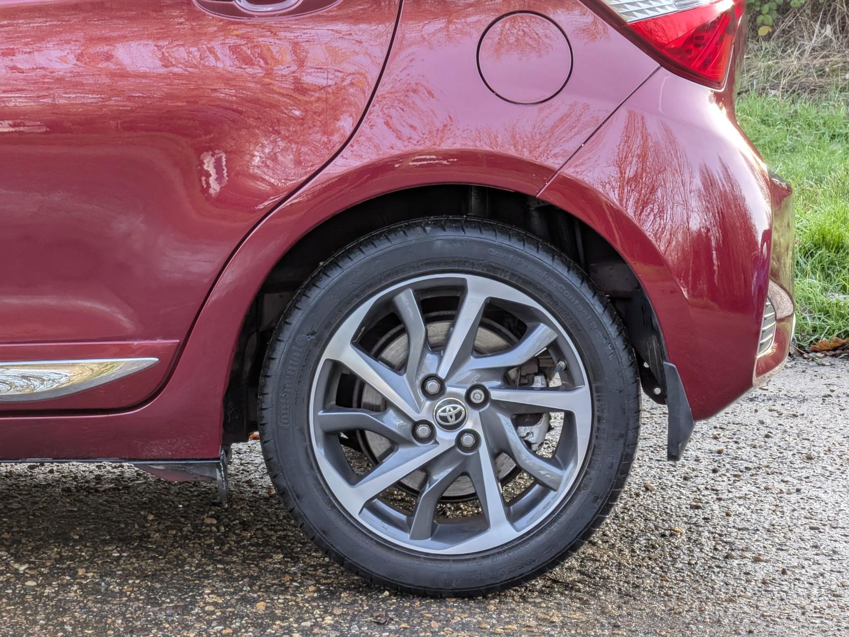 Toyota Yaris 1.5 VVT-h Excel Hatchback 5dr Petrol Hybrid E-CVT Euro 6 (s/s) (15in Alloy) (100 ps)