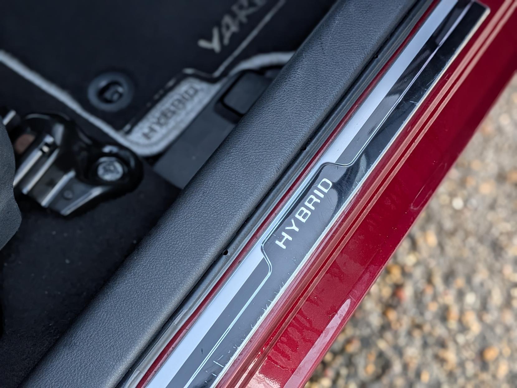 Toyota Yaris 1.5 VVT-h Excel Hatchback 5dr Petrol Hybrid E-CVT Euro 6 (s/s) (15in Alloy) (100 ps)