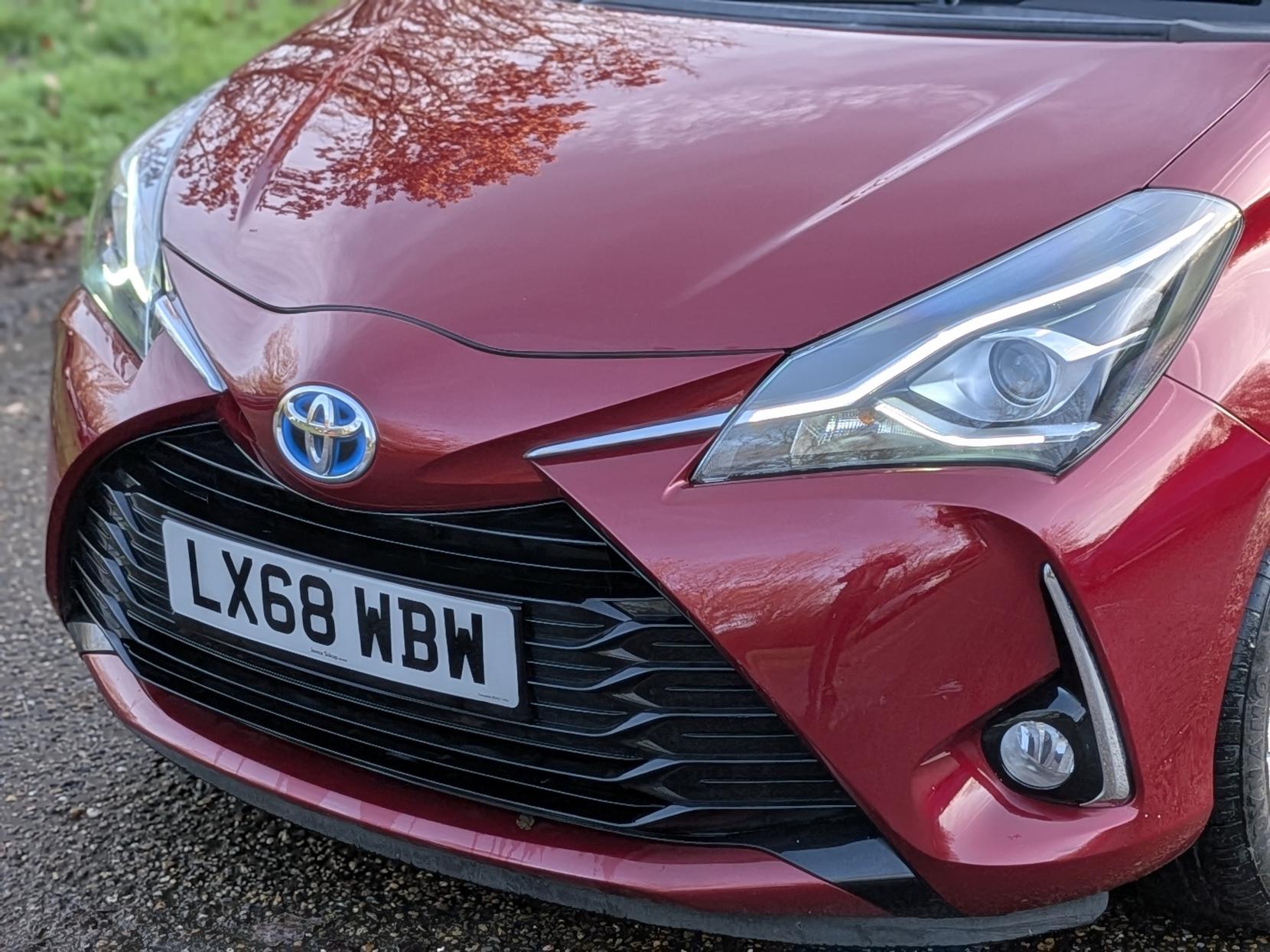 Toyota Yaris 1.5 VVT-h Excel Hatchback 5dr Petrol Hybrid E-CVT Euro 6 (s/s) (15in Alloy) (100 ps)