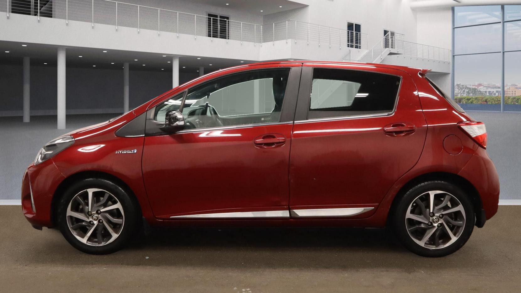 Toyota Yaris 1.5 VVT-h Excel Hatchback 5dr Petrol Hybrid E-CVT Euro 6 (s/s) (15in Alloy) (100 ps)