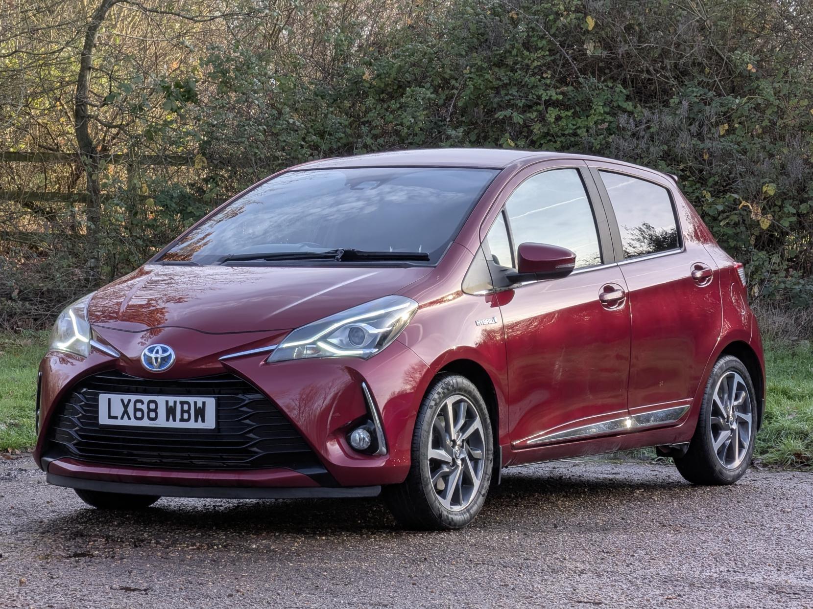 Toyota Yaris 1.5 VVT-h Excel Hatchback 5dr Petrol Hybrid E-CVT Euro 6 (s/s) (15in Alloy) (100 ps)