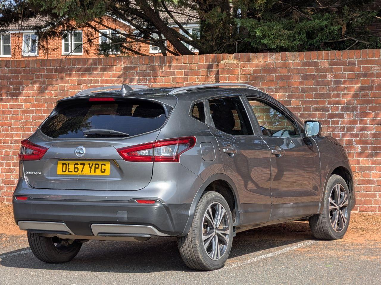 Nissan Qashqai 1.2 DIG-T N-Connecta SUV 5dr Petrol Manual Euro 6 (s/s) (115 ps)