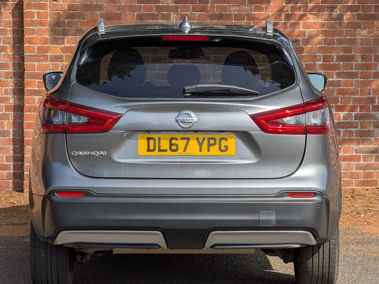 Nissan Qashqai 1.2 DIG-T N-Connecta SUV 5dr Petrol Manual Euro 6 (s/s) (115 ps)