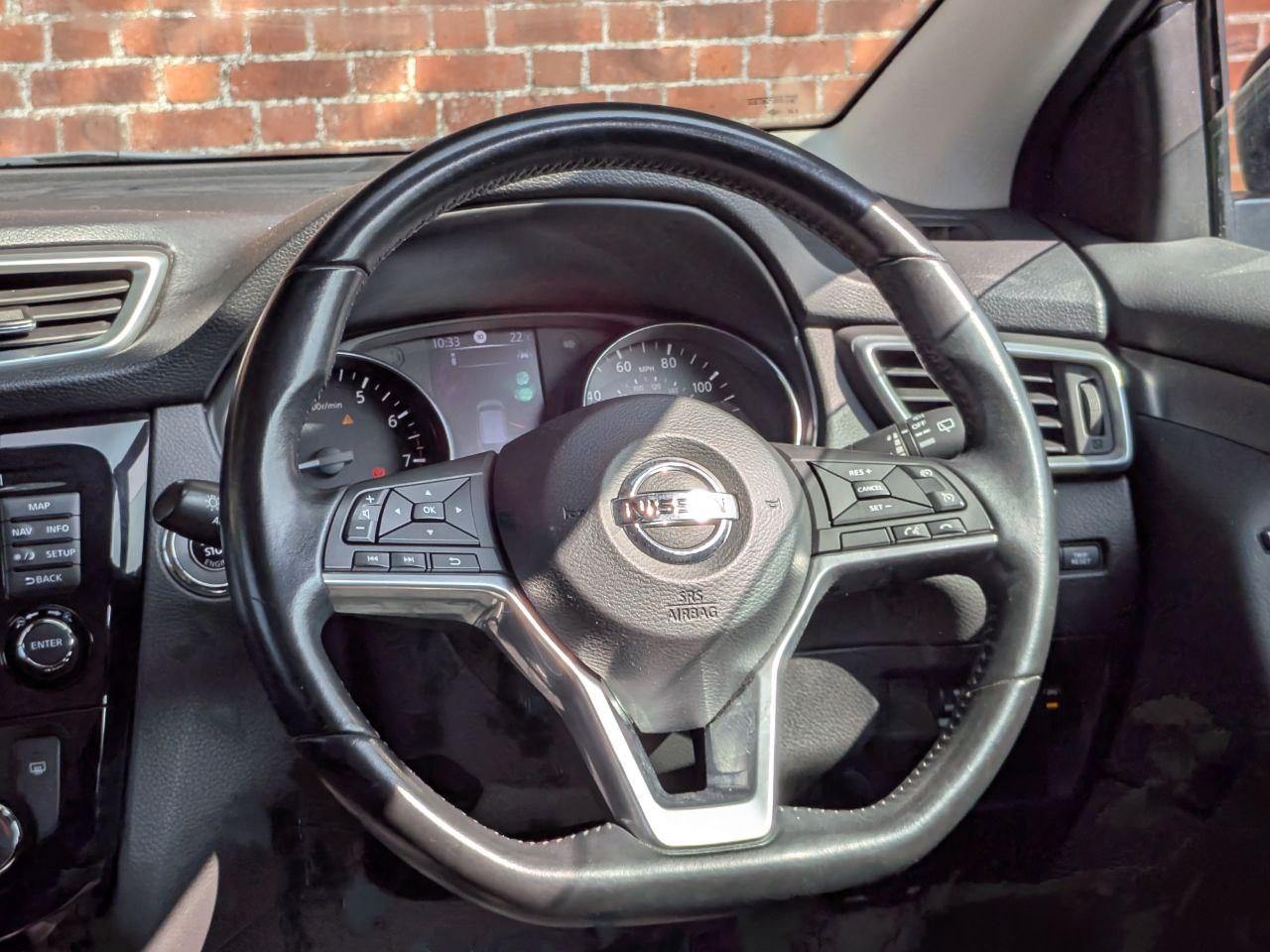 Nissan Qashqai 1.2 DIG-T N-Connecta SUV 5dr Petrol Manual Euro 6 (s/s) (115 ps)