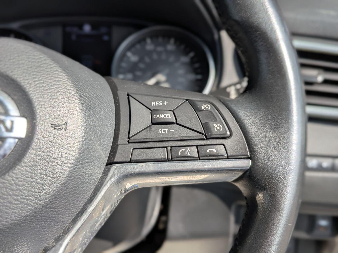 Nissan Qashqai 1.2 DIG-T N-Connecta SUV 5dr Petrol Manual Euro 6 (s/s) (115 ps)