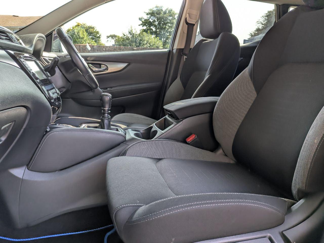 Nissan Qashqai 1.2 DIG-T N-Connecta SUV 5dr Petrol Manual Euro 6 (s/s) (115 ps)