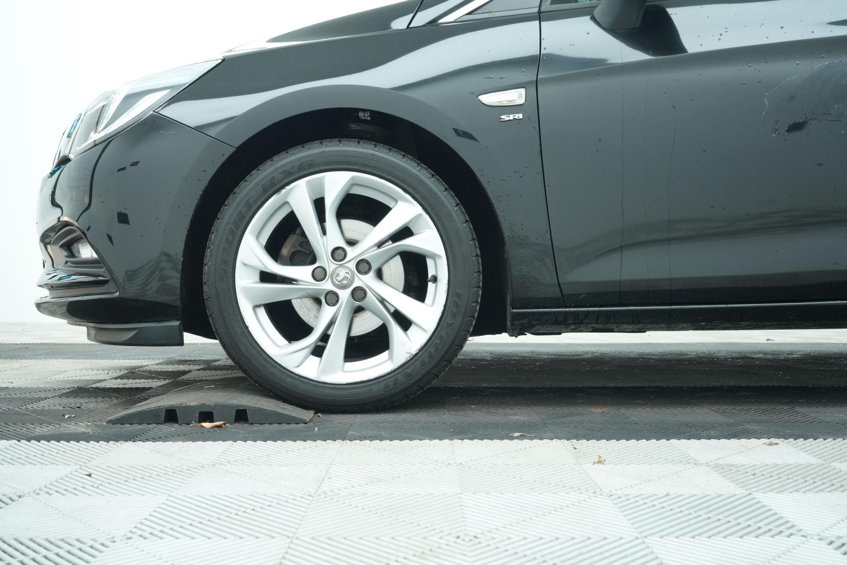 Vauxhall Astra 1.4i Turbo SRi Hatchback 5dr Petrol Manual Euro 6 (150 ps)