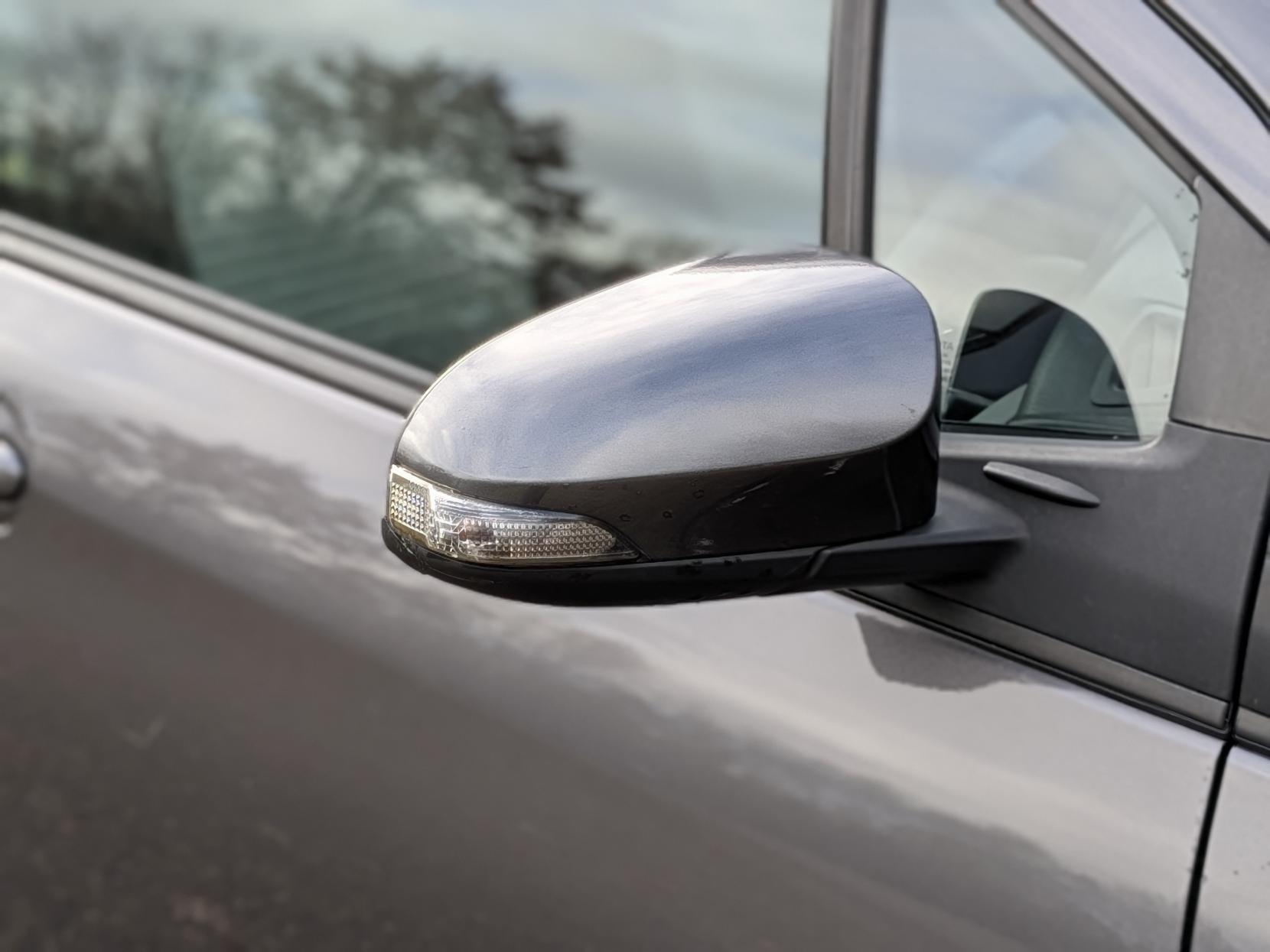 Toyota Yaris 1.5 VVT-h Icon Hatchback 5dr Petrol Hybrid E-CVT Euro 6 (s/s) (100 ps)