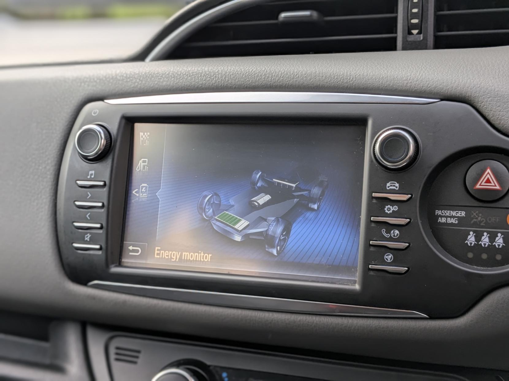 Toyota Yaris 1.5 VVT-h Icon Hatchback 5dr Petrol Hybrid E-CVT Euro 6 (s/s) (100 ps)