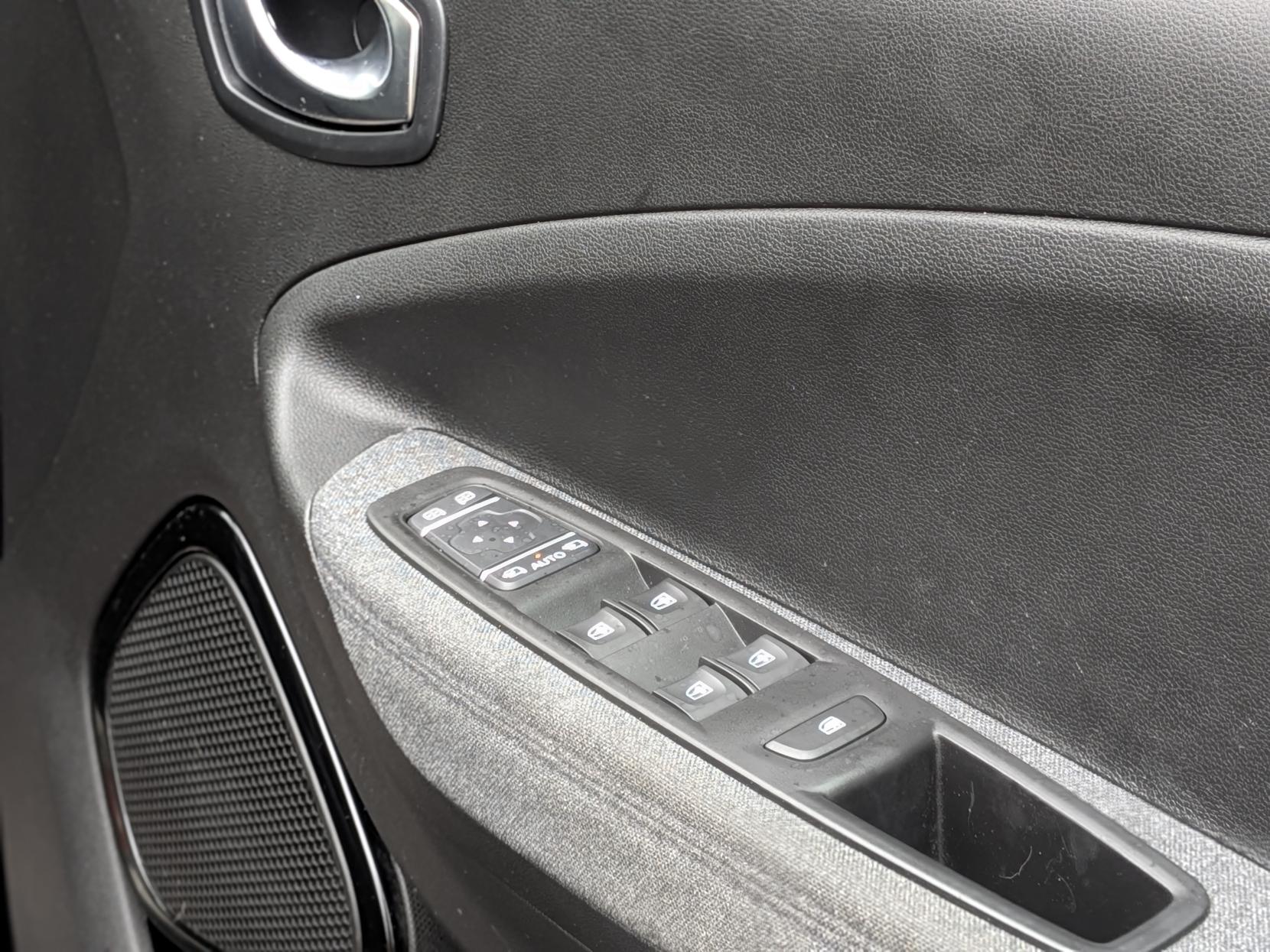 Renault Zoe R135 EV50 52kWh GT Line Hatchback 5dr Electric Auto (Rapid Charge) (134 bhp)