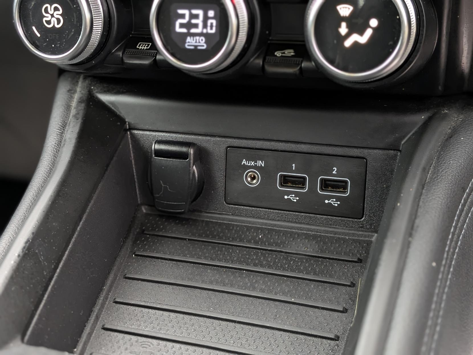 Renault Zoe R135 EV50 52kWh GT Line Hatchback 5dr Electric Auto (Rapid Charge) (134 bhp)