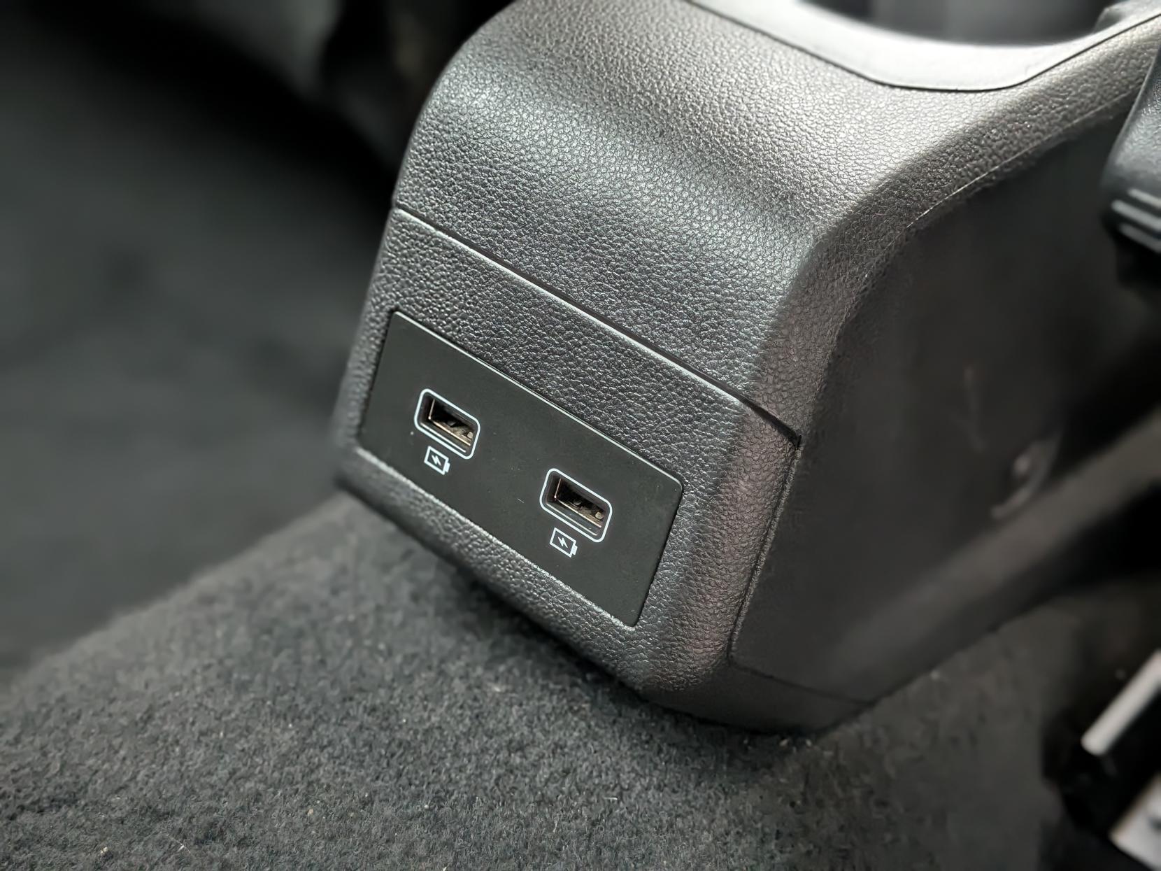 Renault Zoe R135 EV50 52kWh GT Line Hatchback 5dr Electric Auto (Rapid Charge) (134 bhp)