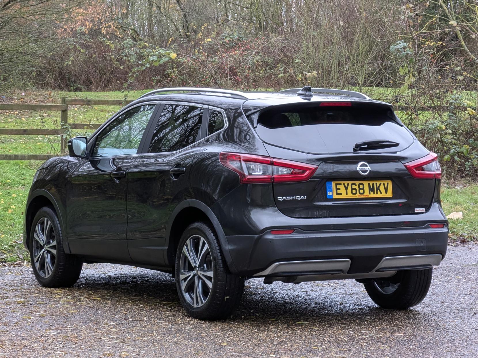 Nissan Qashqai 1.2 DIG-T N-Connecta SUV 5dr Petrol Manual Euro 6 (s/s) (115 ps)