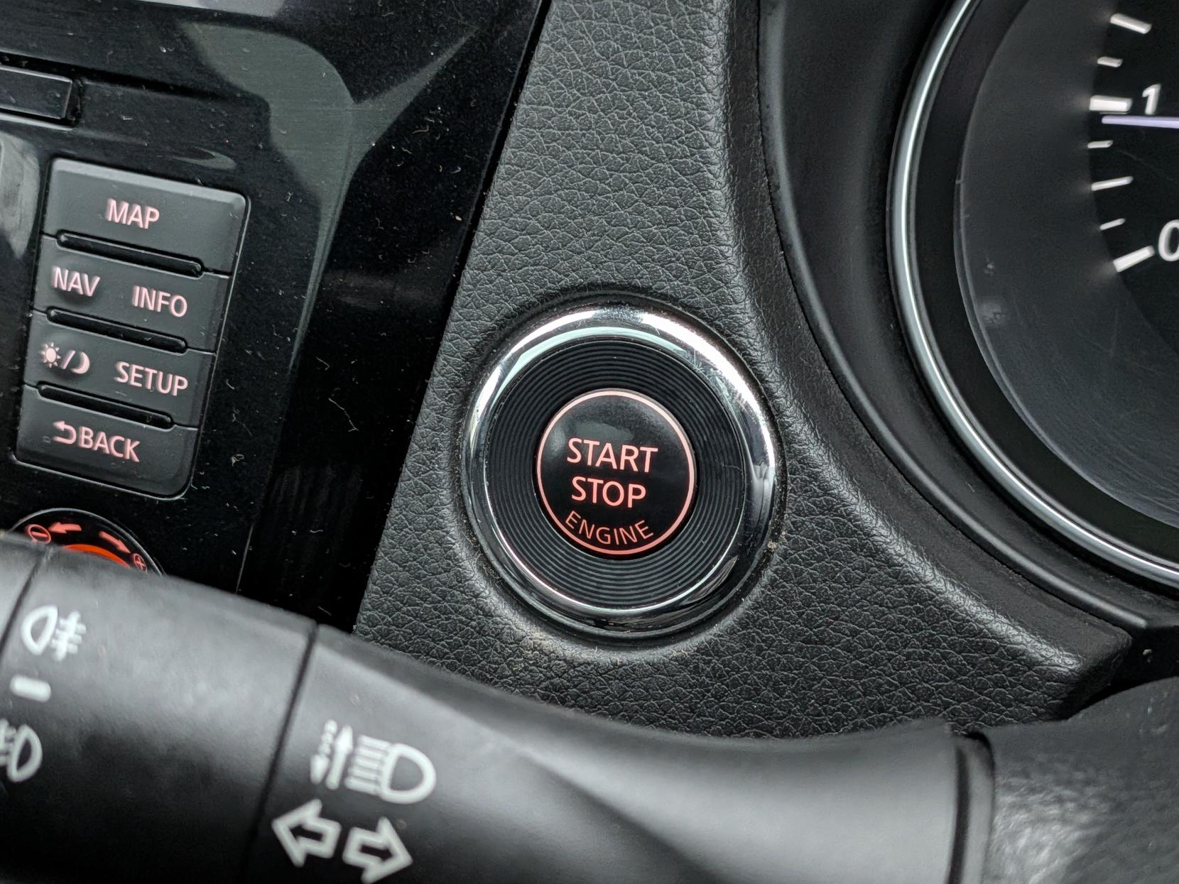 Nissan Qashqai 1.2 DIG-T N-Connecta SUV 5dr Petrol Manual Euro 6 (s/s) (115 ps)