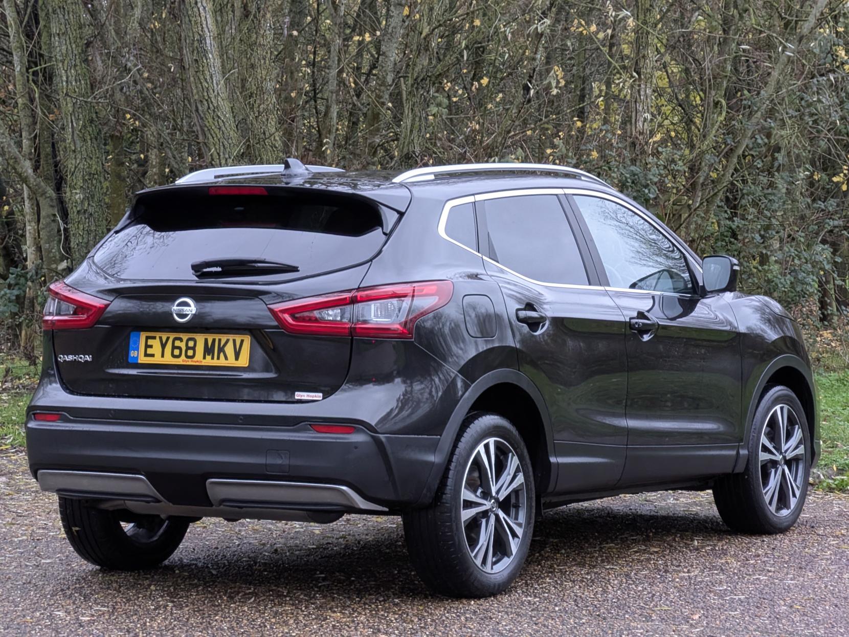 Nissan Qashqai 1.2 DIG-T N-Connecta SUV 5dr Petrol Manual Euro 6 (s/s) (115 ps)