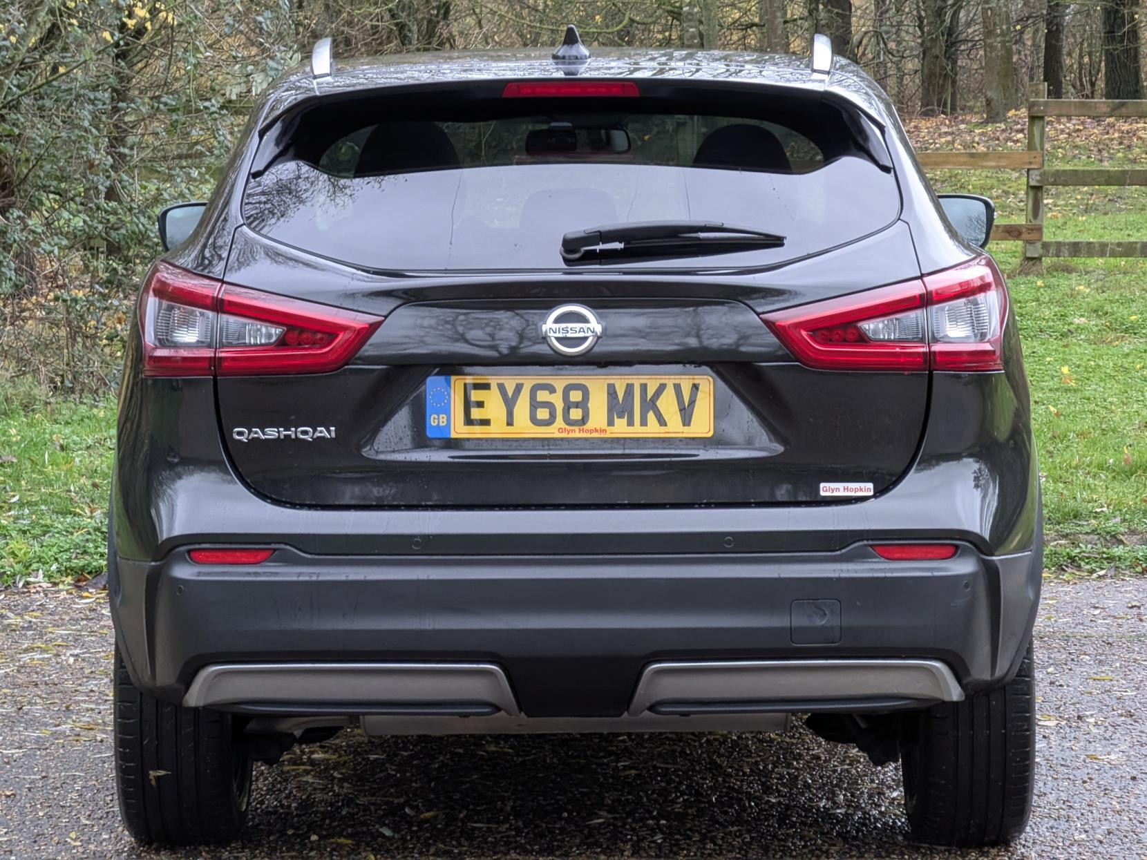 Nissan Qashqai 1.2 DIG-T N-Connecta SUV 5dr Petrol Manual Euro 6 (s/s) (115 ps)