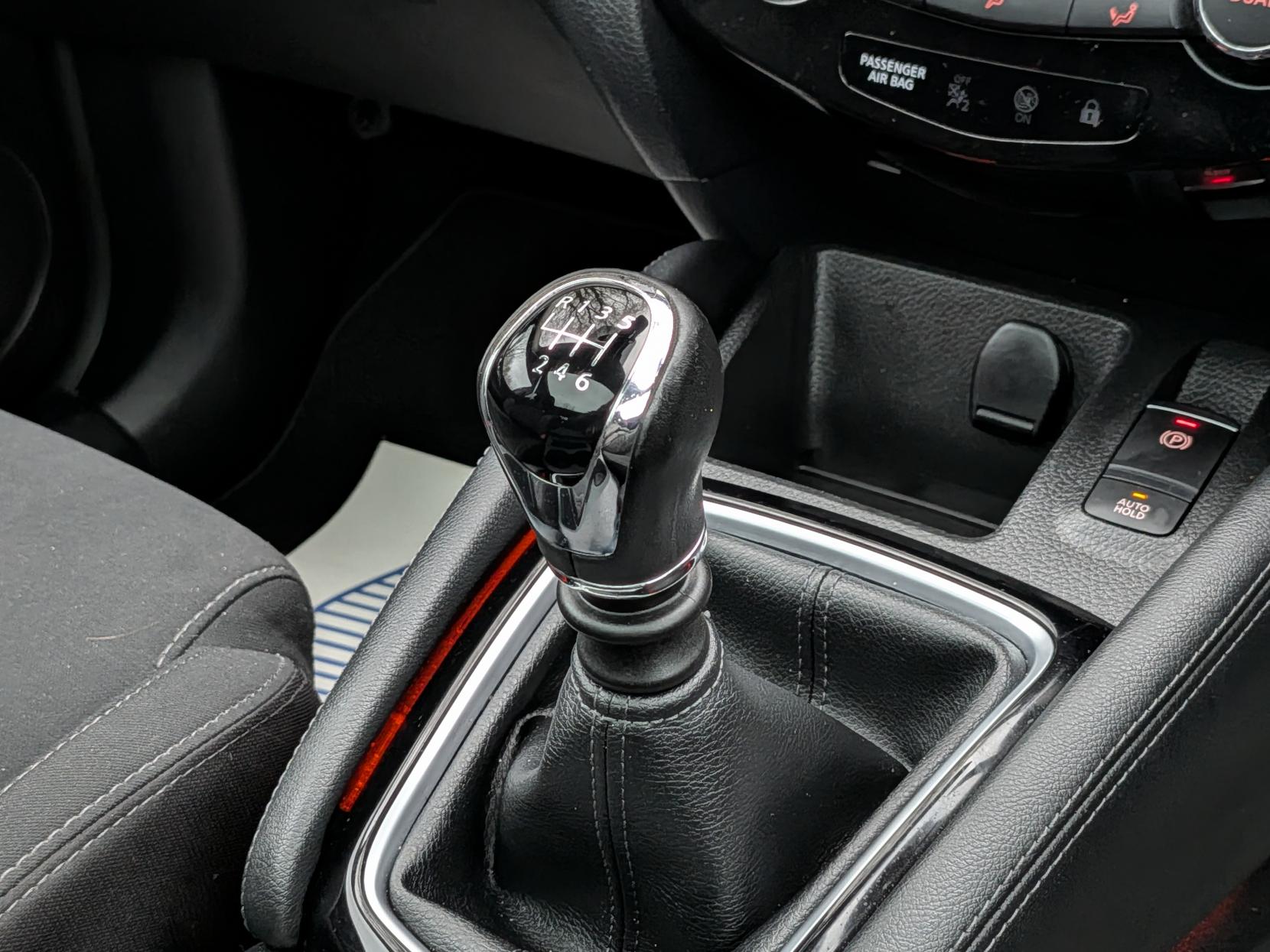 Nissan Qashqai 1.2 DIG-T N-Connecta SUV 5dr Petrol Manual Euro 6 (s/s) (115 ps)