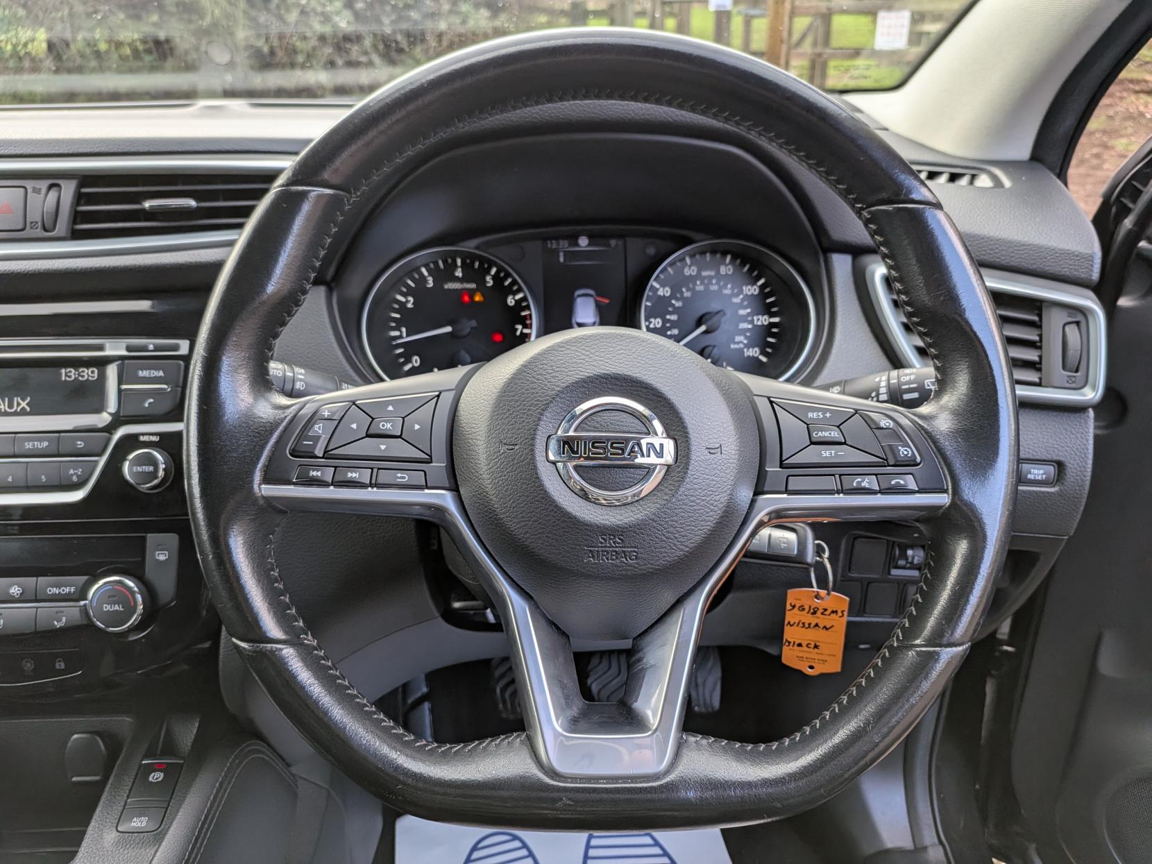 Nissan Qashqai 1.2 DIG-T Acenta SUV 5dr Petrol Manual Euro 6 (s/s) (115 ps)