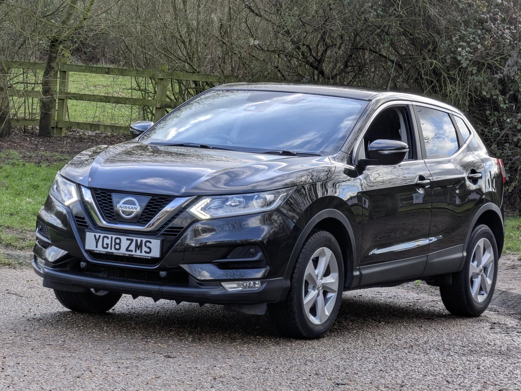 Nissan Qashqai 1.2 DIG-T Acenta SUV 5dr Petrol Manual Euro 6 (s/s) (115 ps)
