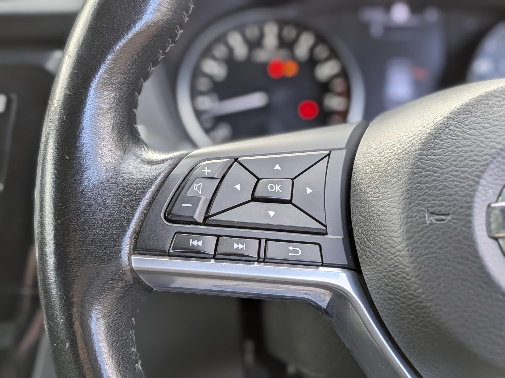 Nissan Qashqai 1.2 DIG-T Acenta SUV 5dr Petrol Manual Euro 6 (s/s) (115 ps)