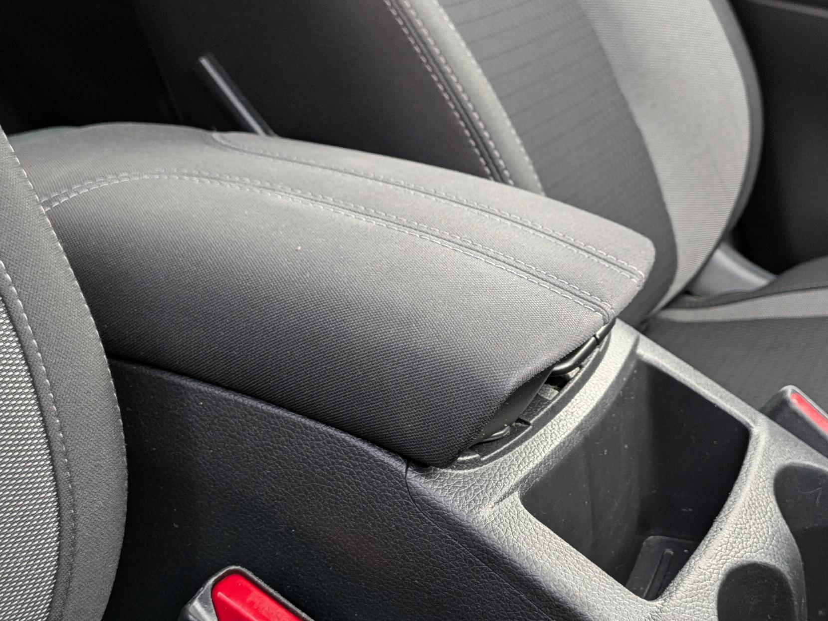 Nissan Qashqai 1.2 DIG-T Acenta SUV 5dr Petrol Manual Euro 6 (s/s) (115 ps)